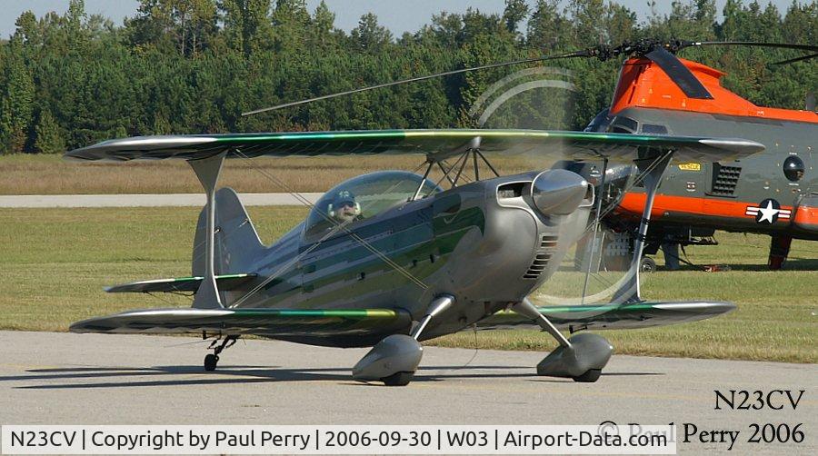 N23CV, Christen Eagle II C/N LODWICK-0001, Taxiing past Pedro at Wilson