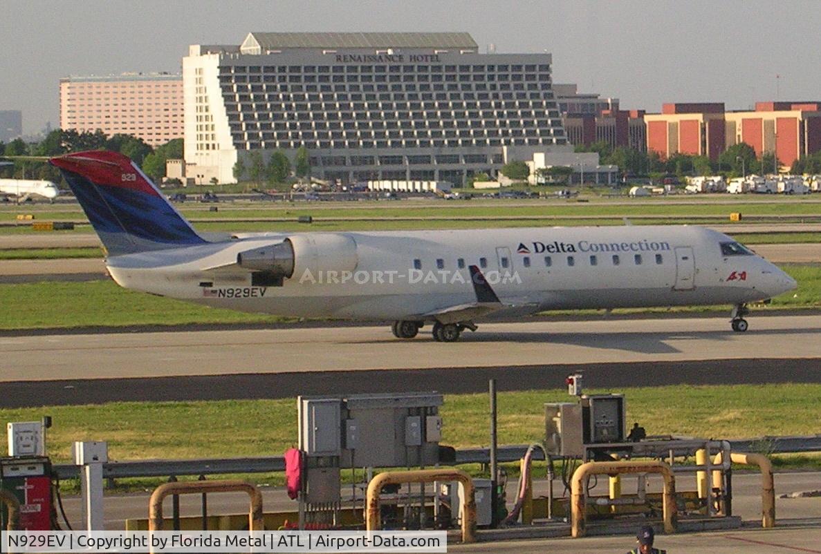 N929EV, 2004 Bombardier CRJ-200ER (CL-600-2B19) C/N 8007, Atlanta