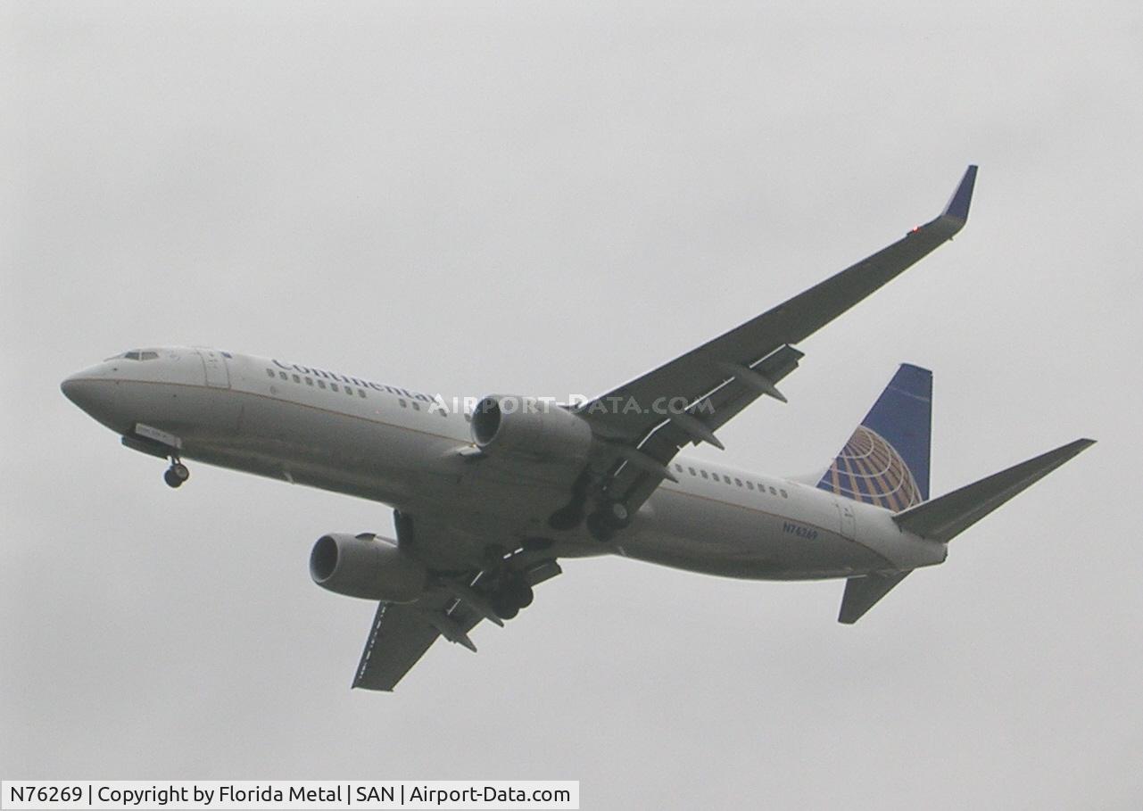 N76269, 2001 Boeing 737-824 C/N 31588, Balboa