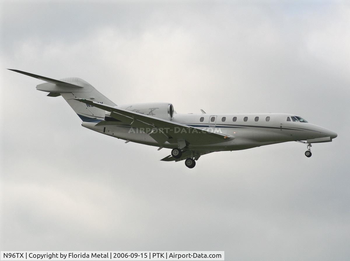 N96TX, 1998 Cessna 750 Citation X Citation X C/N 750-0069, landing