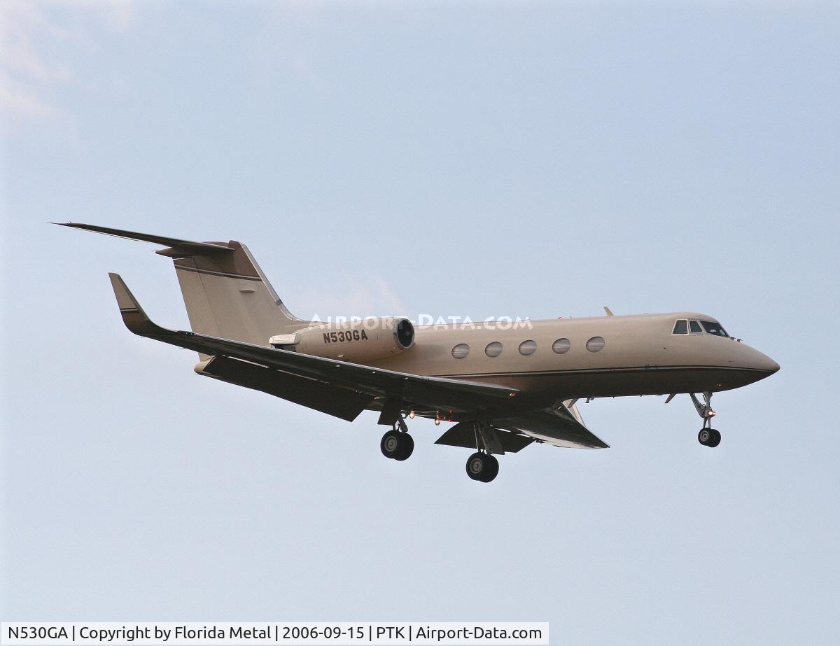 N530GA, 1979 Gulfstream American G-1159 Gulfstream II C/N 247, landing