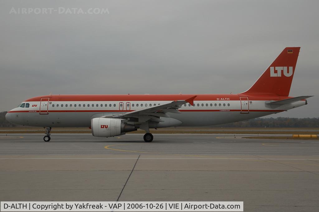 D-ALTH, 2002 Airbus A320-214 C/N 1797, LTU Airbus 320