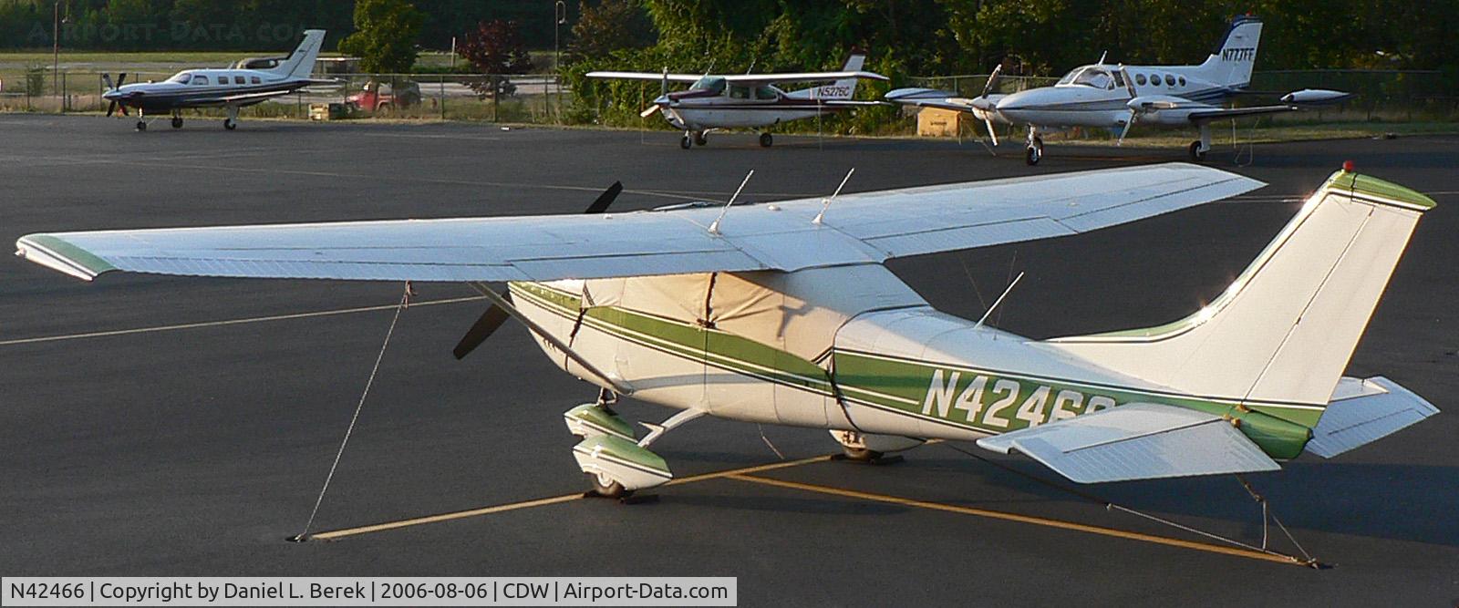 N42466, 1968 Cessna 182L Skylane C/N 18259028, This 1968-vintage Skylane looks pretty good after nearly four decades!
