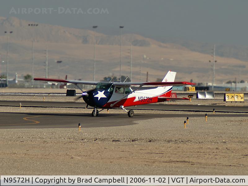 N9572H, 1975 Cessna 172M C/N 17266237, West Air Aviation - Giles Holding Co. / 1975 Cessna 172M - (Skyhawk)