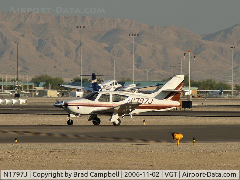 N1797J, 1976 Rockwell International 112TC Commander C/N 13027, Privately Owned - Las Vegas, Nevada / 1976 Rockwell International 112TC