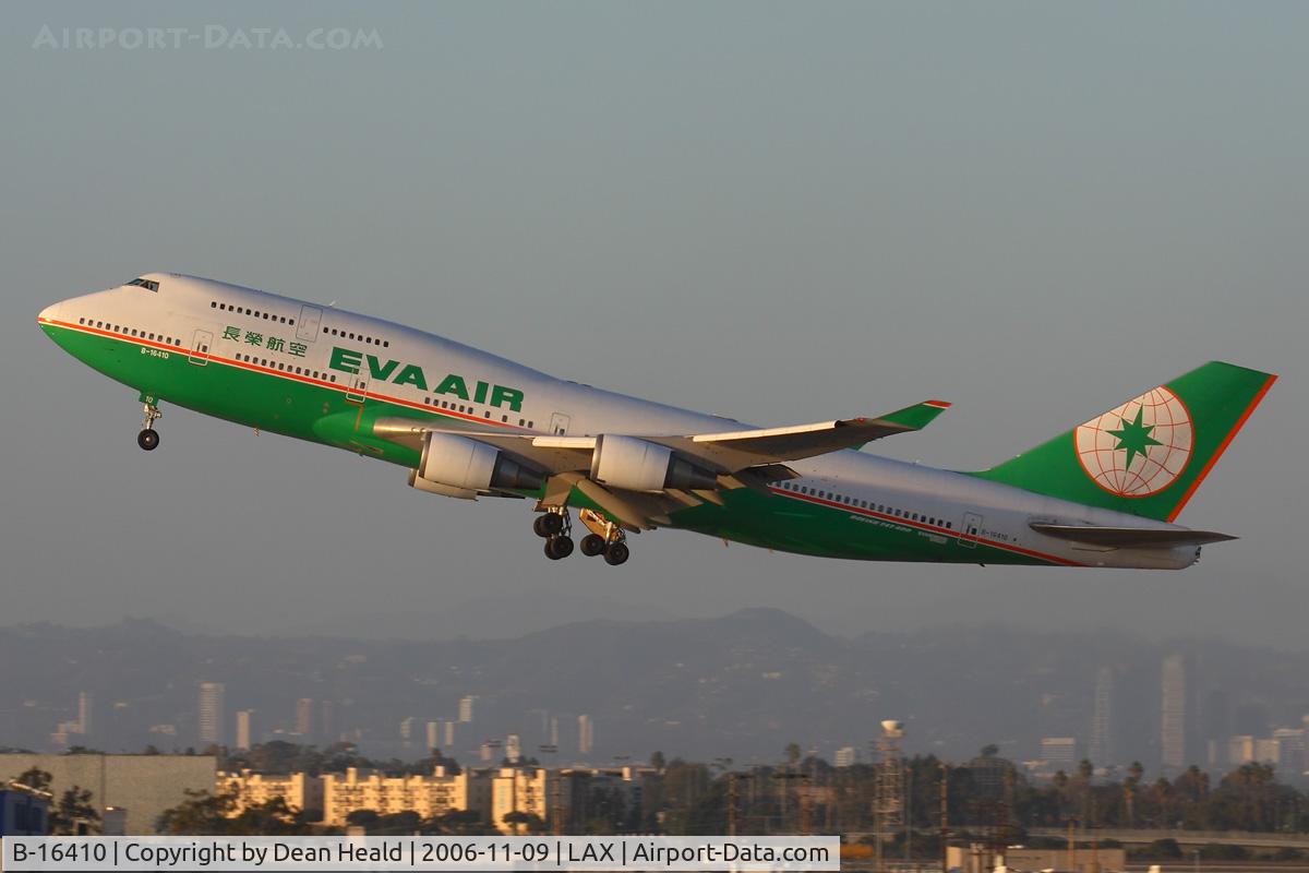 B-16410, 1997 Boeing 747-45E C/N 29061, EVA Air B-16410 (FLT EVA11) climbing out from RWY 25R enroute to Chiang Kai Shek Int'l (RCTP).