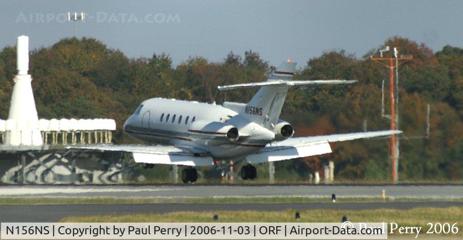 N156NS, 2004 Raytheon Hawker 800XP C/N 258668, Returning to Earth, during a busy day