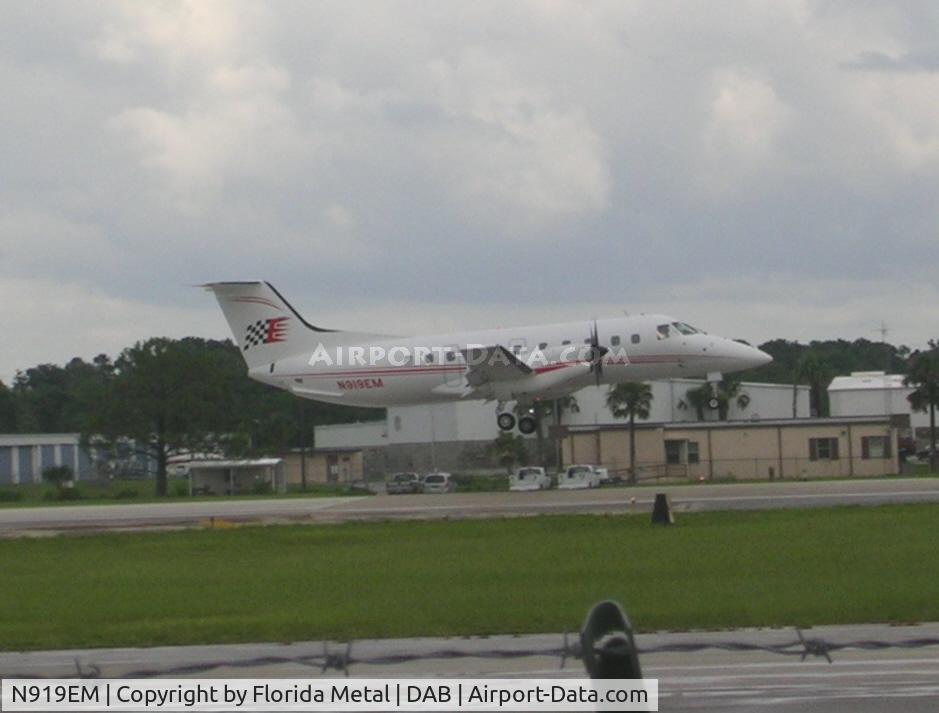 N919EM, 1989 Embraer EMB-120ER Brasilia C/N 120160, Here for Pepsi 400