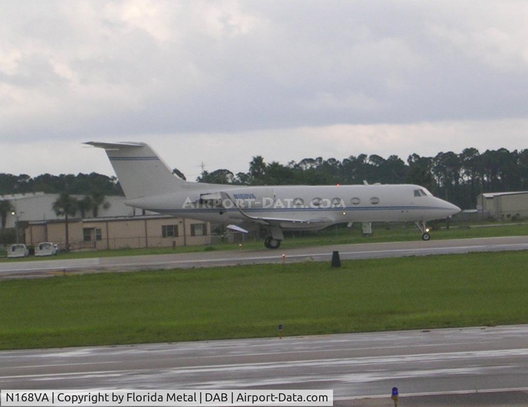N168VA, 1972 Grumman G-1159 Gulfstream II C/N 112, Taking off at Daytona