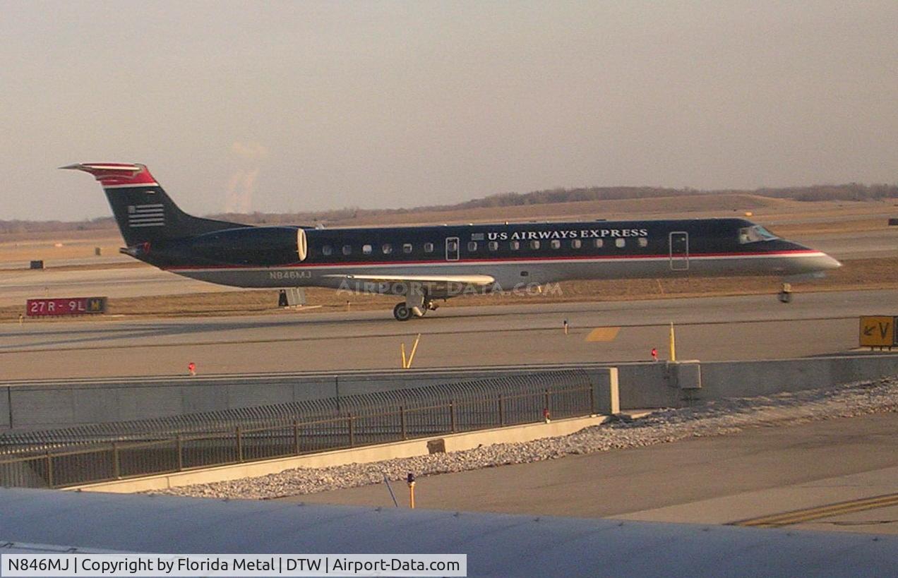 N846MJ, 2001 Embraer EMB-145LR C/N 145507, US Airways Express