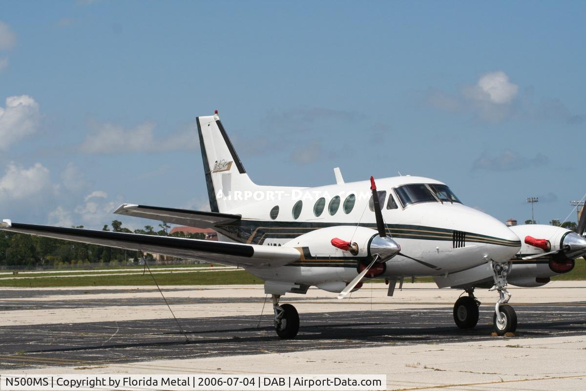 N500MS, 1974 Beech E-90 King Air C/N LW-123, Mike Skinner