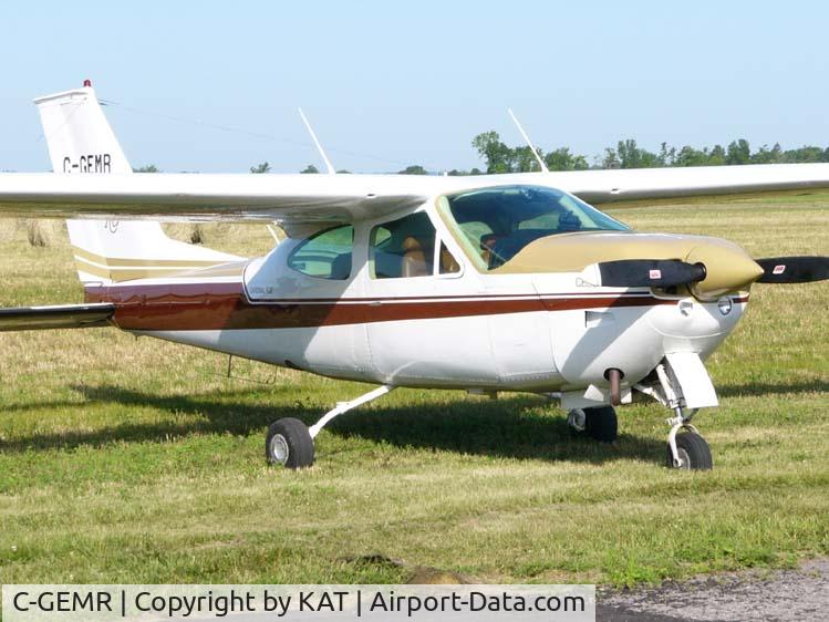 C-GEMR, 1977 Cessna 177RG Cardinal C/N 177RG1286, nice