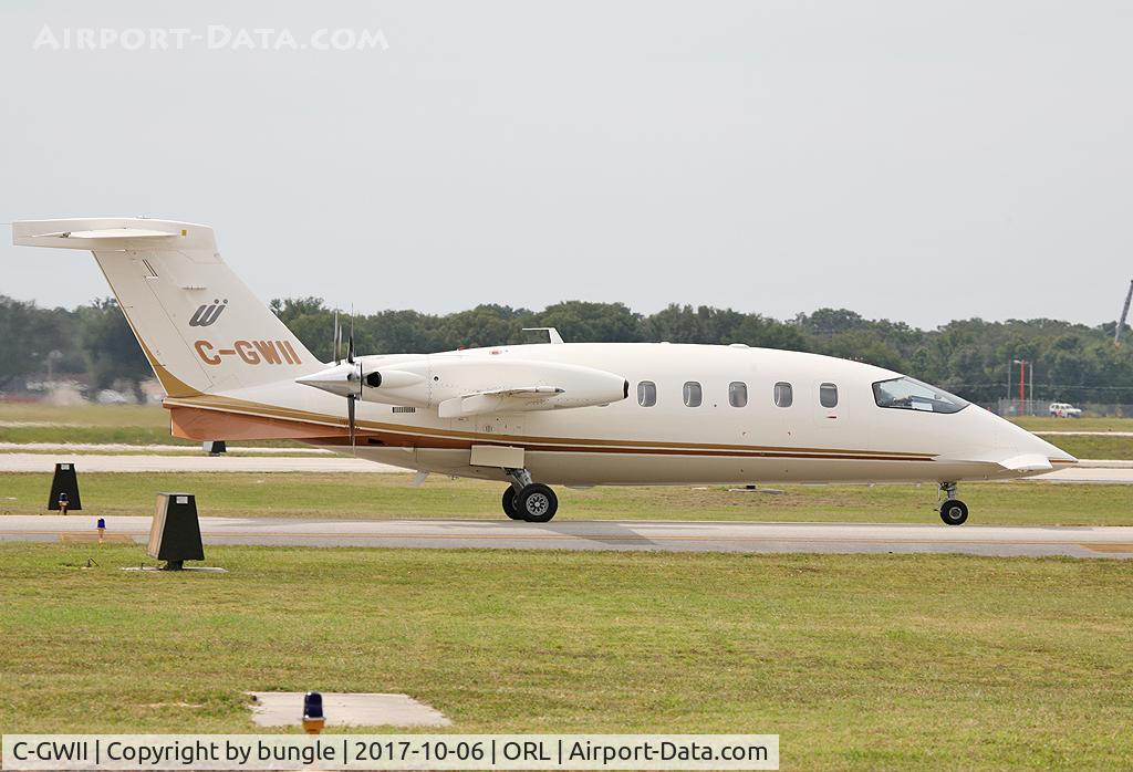 C-GWII, 2004 Piaggio P-180 Avanti C/N 1074, NBAA 2006