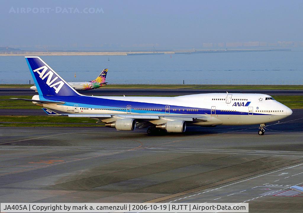 JA405A, 2000 Boeing 747-481 C/N 30322, B.747
