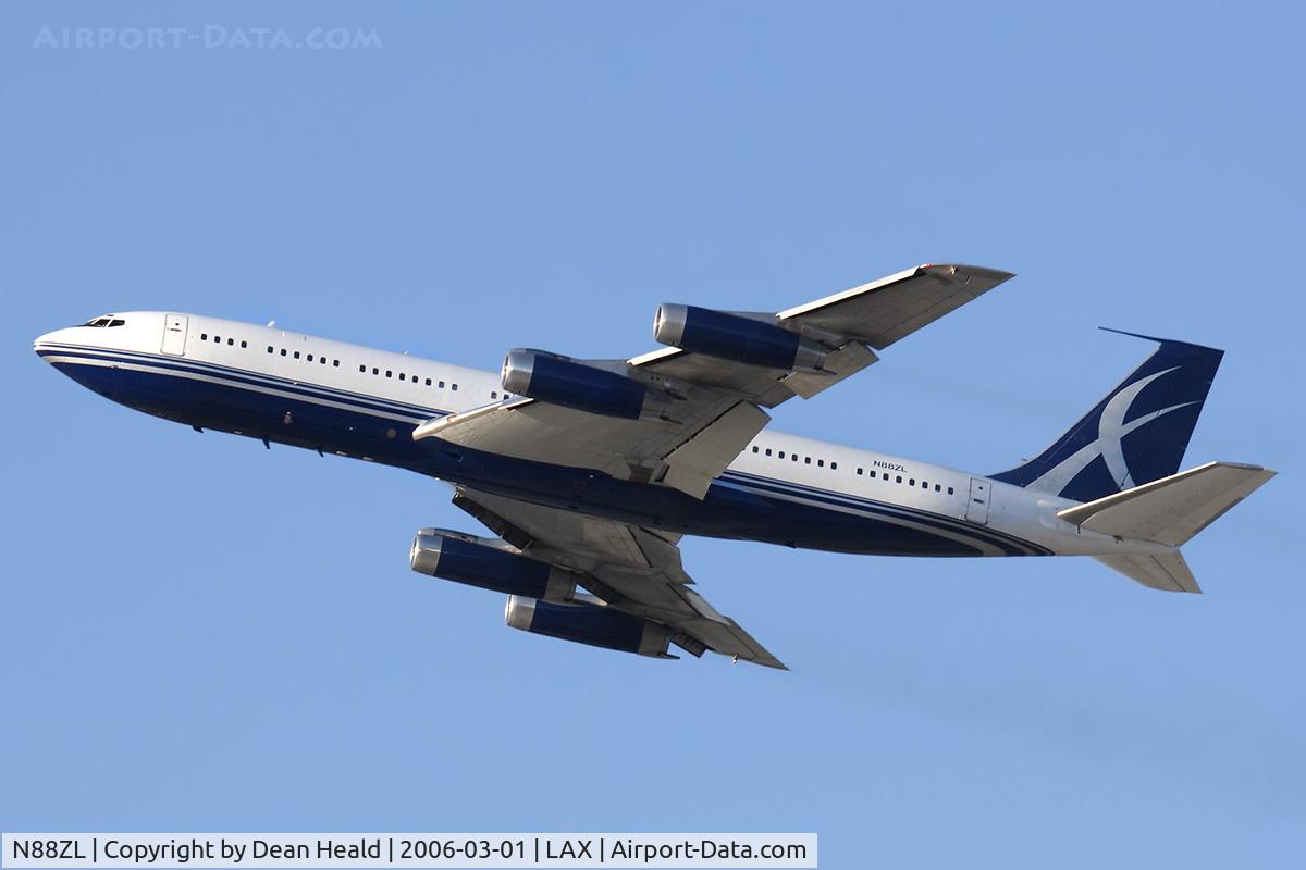 N88ZL, 1965 Boeing 707-330B C/N 18928, Lowa chartered 707--330B (N88ZL) departing LAX RWY 25R on a late afternoon in March 2006.