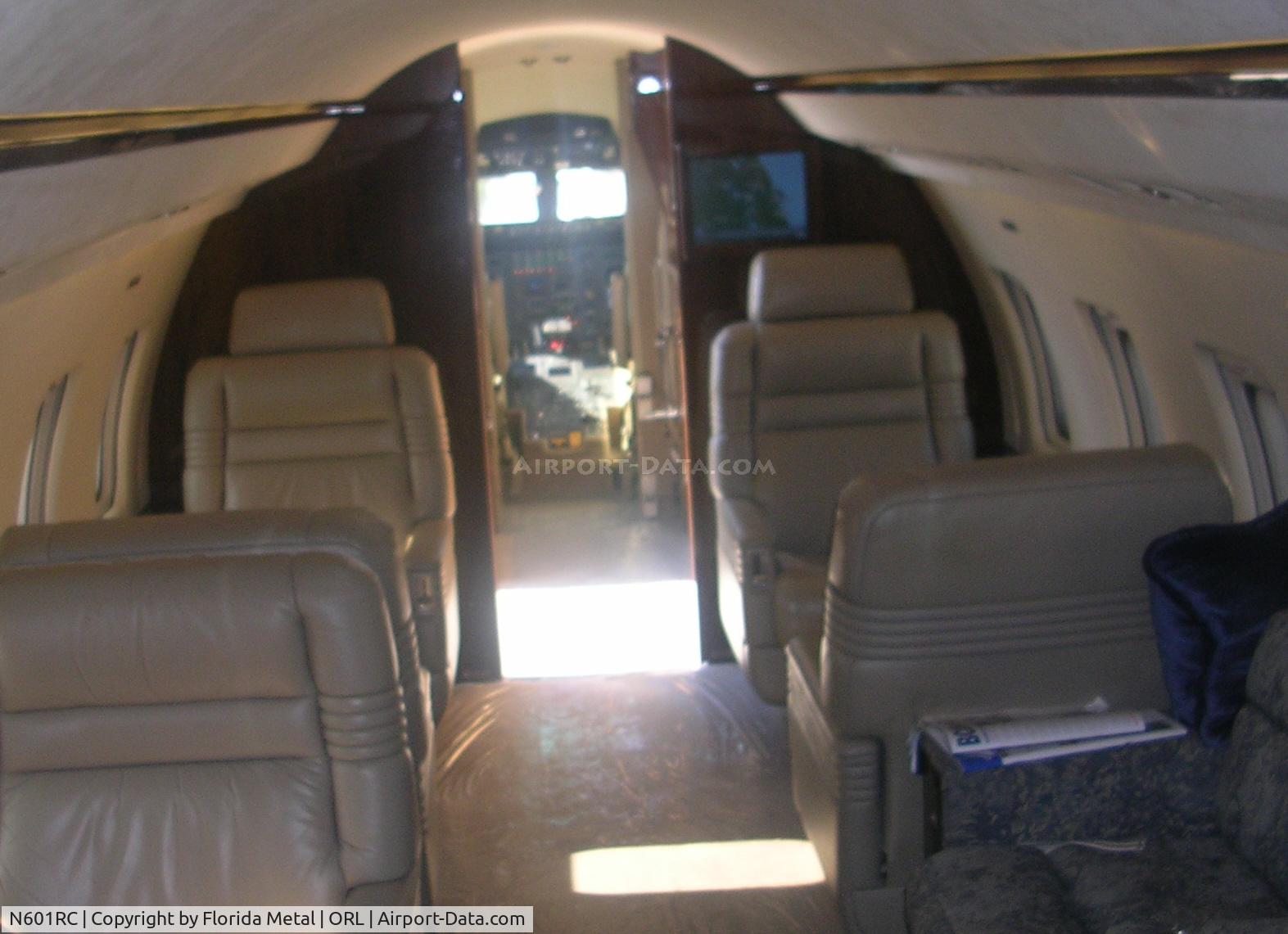 N601RC, 1986 Canadair Challenger 601 (CL-600-2A12) C/N 3055, Challenger
