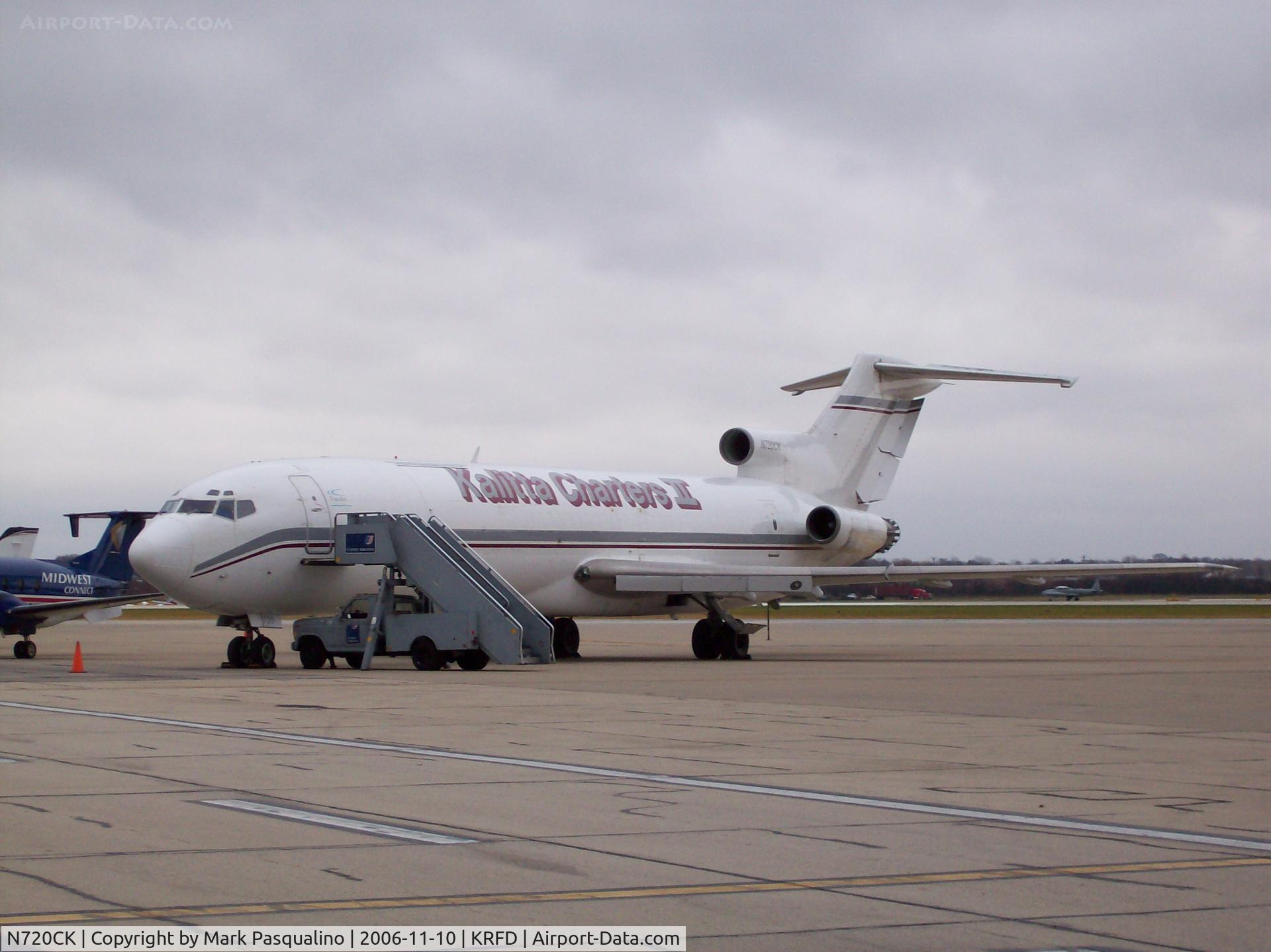 N720CK, 1977 Boeing 727-2B6 C/N 21298, Boeing 727-200