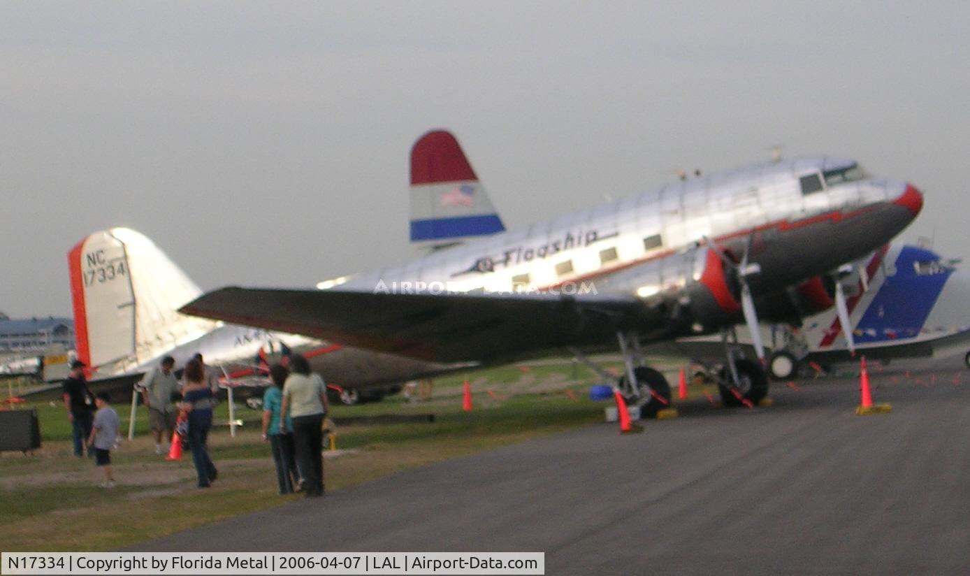 N17334, 1937 Douglas DC-3-178 C/N 1920, American DC-3