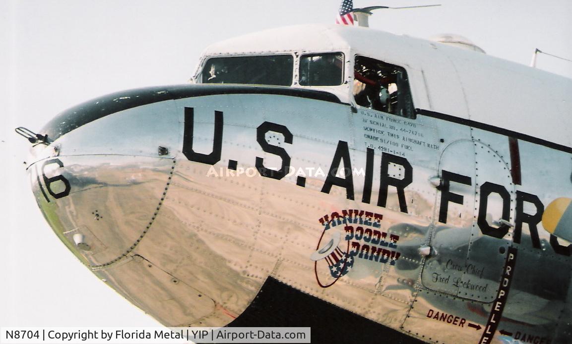 N8704, 1944 Douglas DC3C-S4C4G (TC-47B-30-DK) C/N 33048, Yankee Doodle Dandy