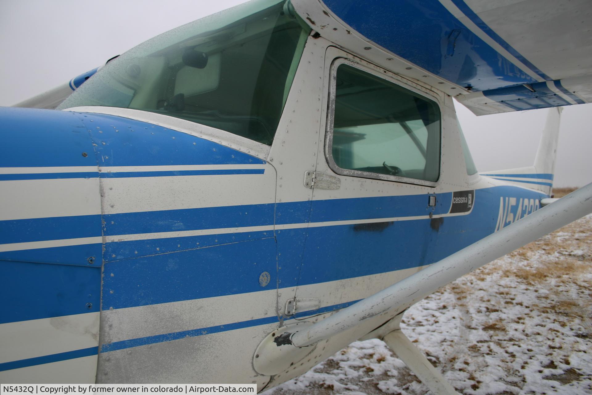 N5432Q, 1972 Cessna 150L C/N 15073332, front, Plane had gotten blasted by sand at one point during strong winds when it was parked outside.