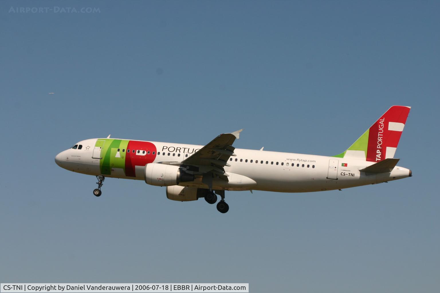 CS-TNI, 1999 Airbus A320-214 C/N 982, arrival of Aquilino Ribeiro (flight TP604)
