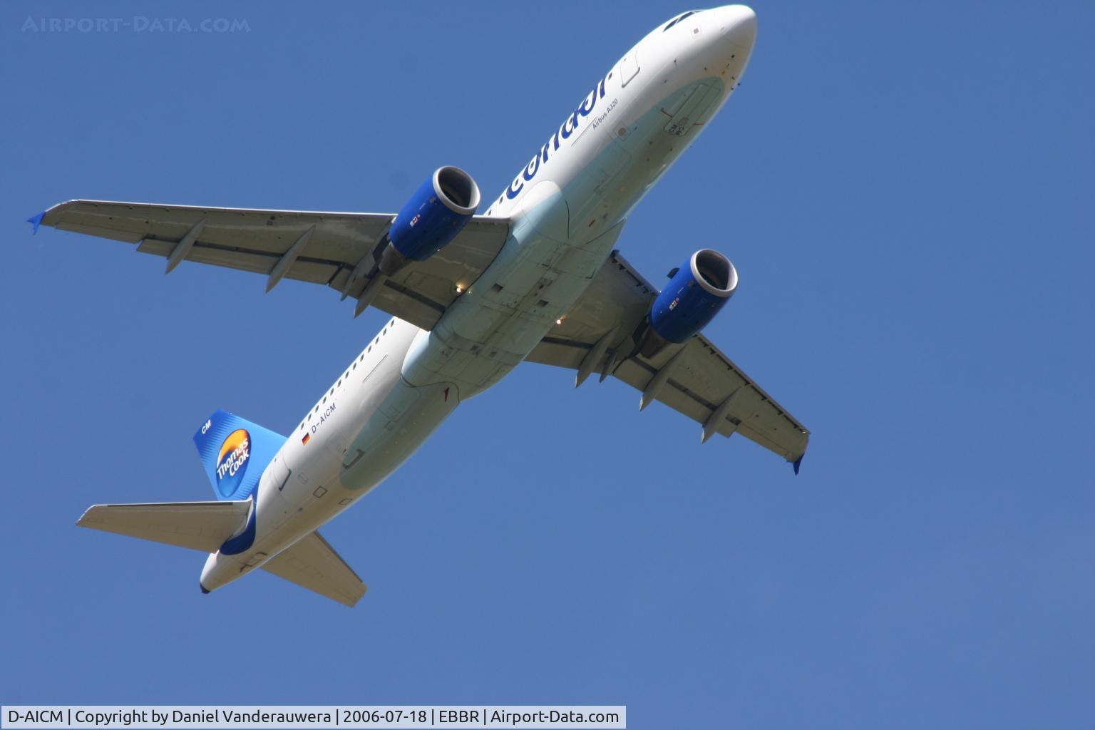 D-AICM, 2003 Airbus A320-214 C/N 1929, departure of flight DE939 from rwy 07R