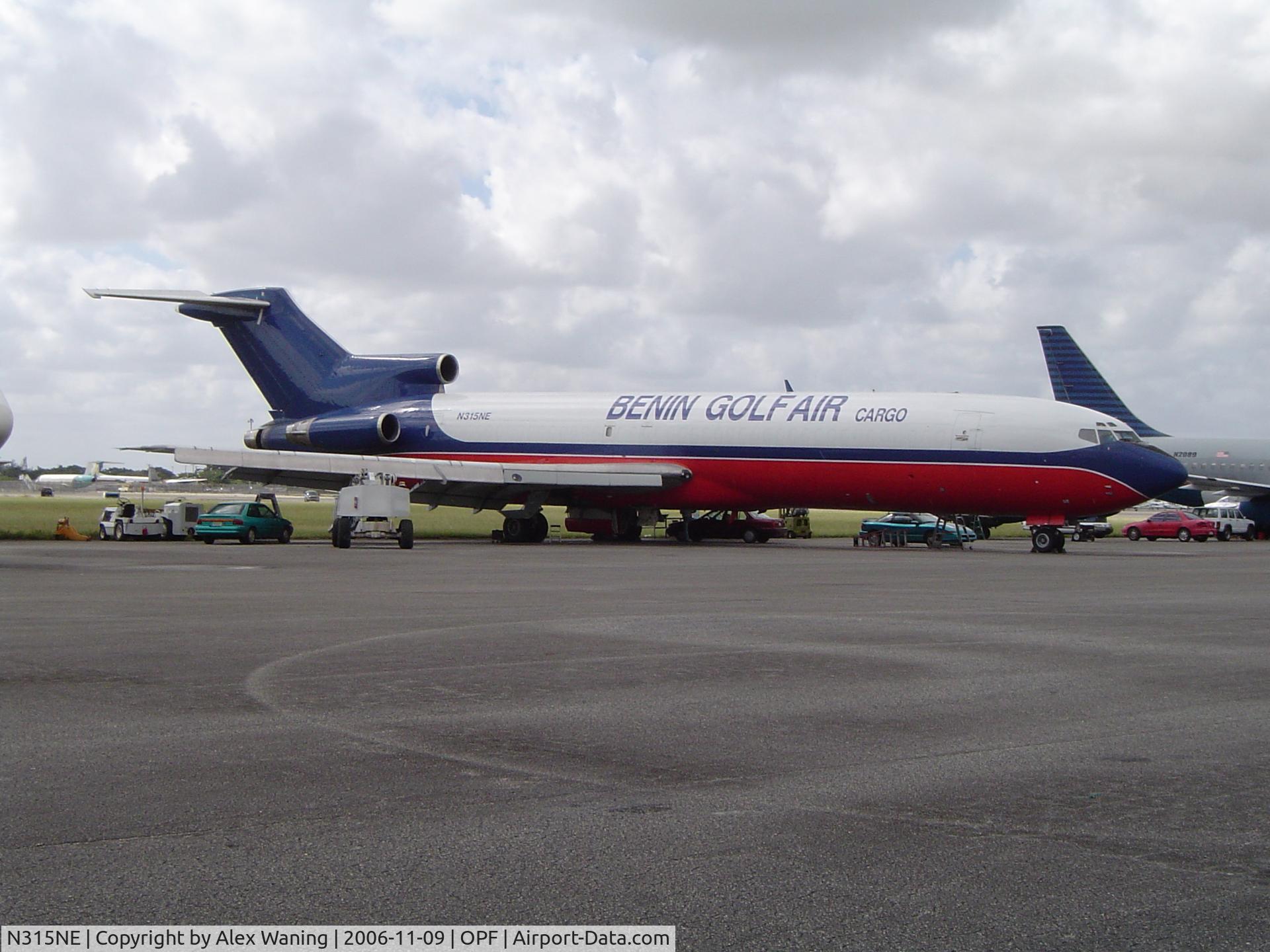 N315NE, 1969 Boeing 727-223 C/N 20190, Benin