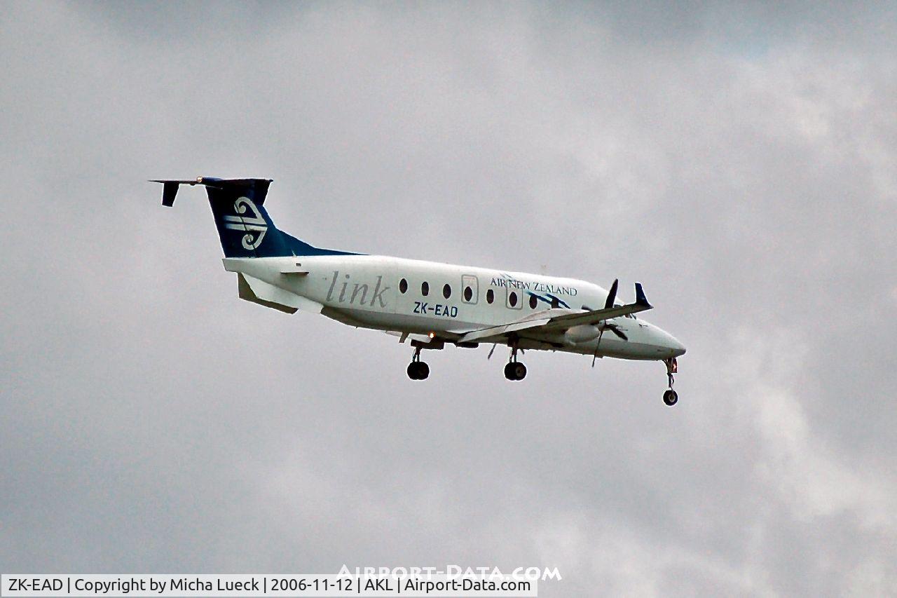 ZK-EAD, 2001 Beech 1900D C/N UE-427, Moments before touch-down