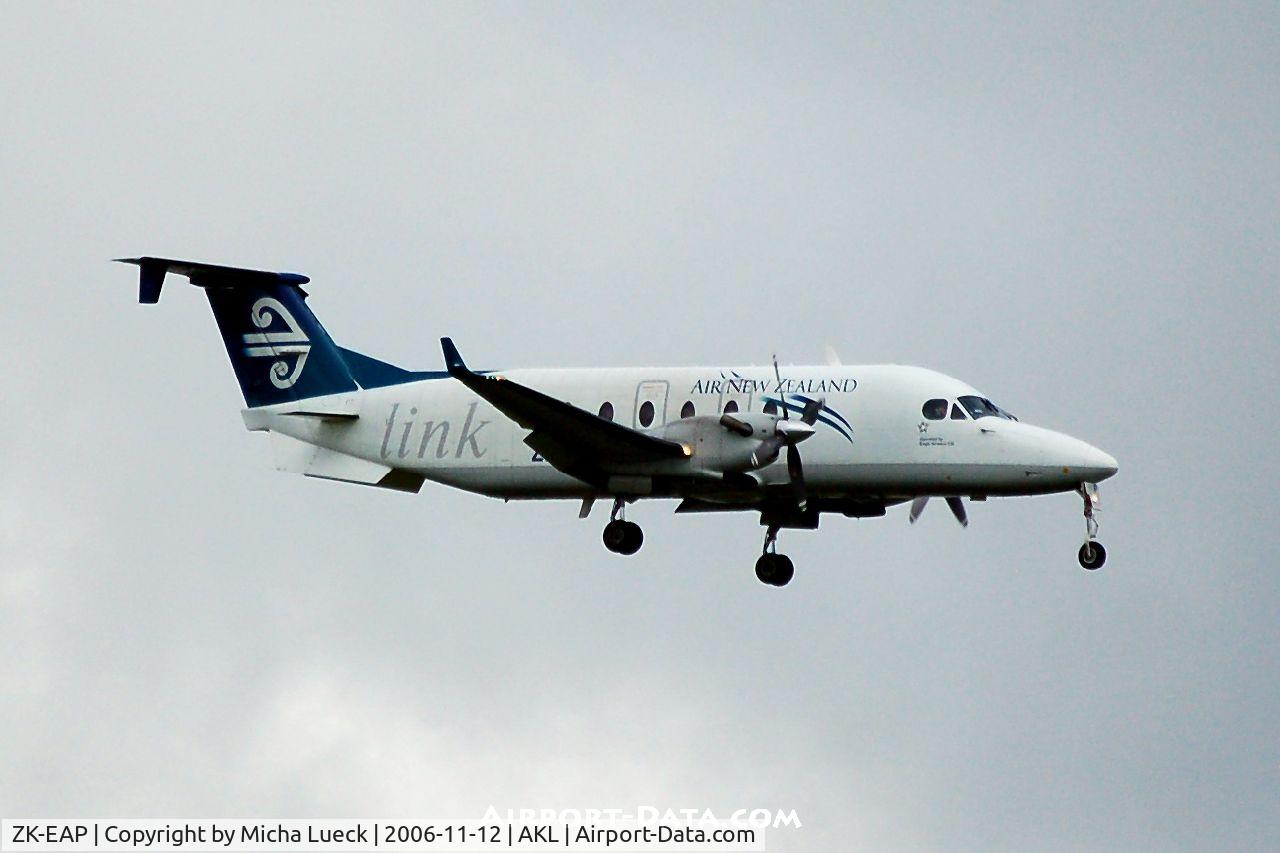 ZK-EAP, 2002 Raytheon 1900D C/N UE-439, On approach to Auckland