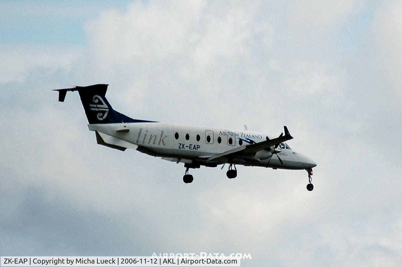 ZK-EAP, 2002 Raytheon 1900D C/N UE-439, Moments before touch-down