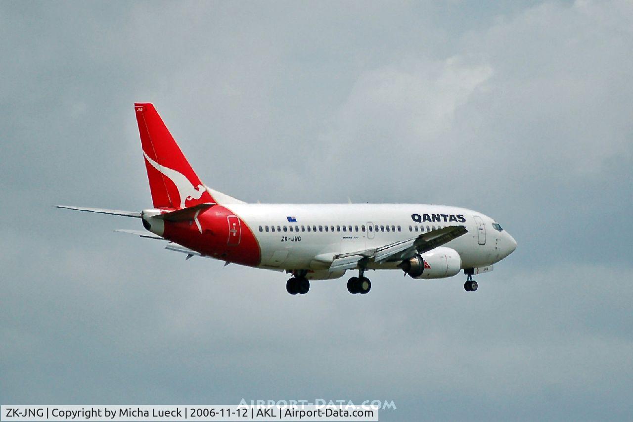 ZK-JNG, 1986 Boeing 737-376 C/N 23478, Qantas uses B737-300s on domestic services in New Zealand