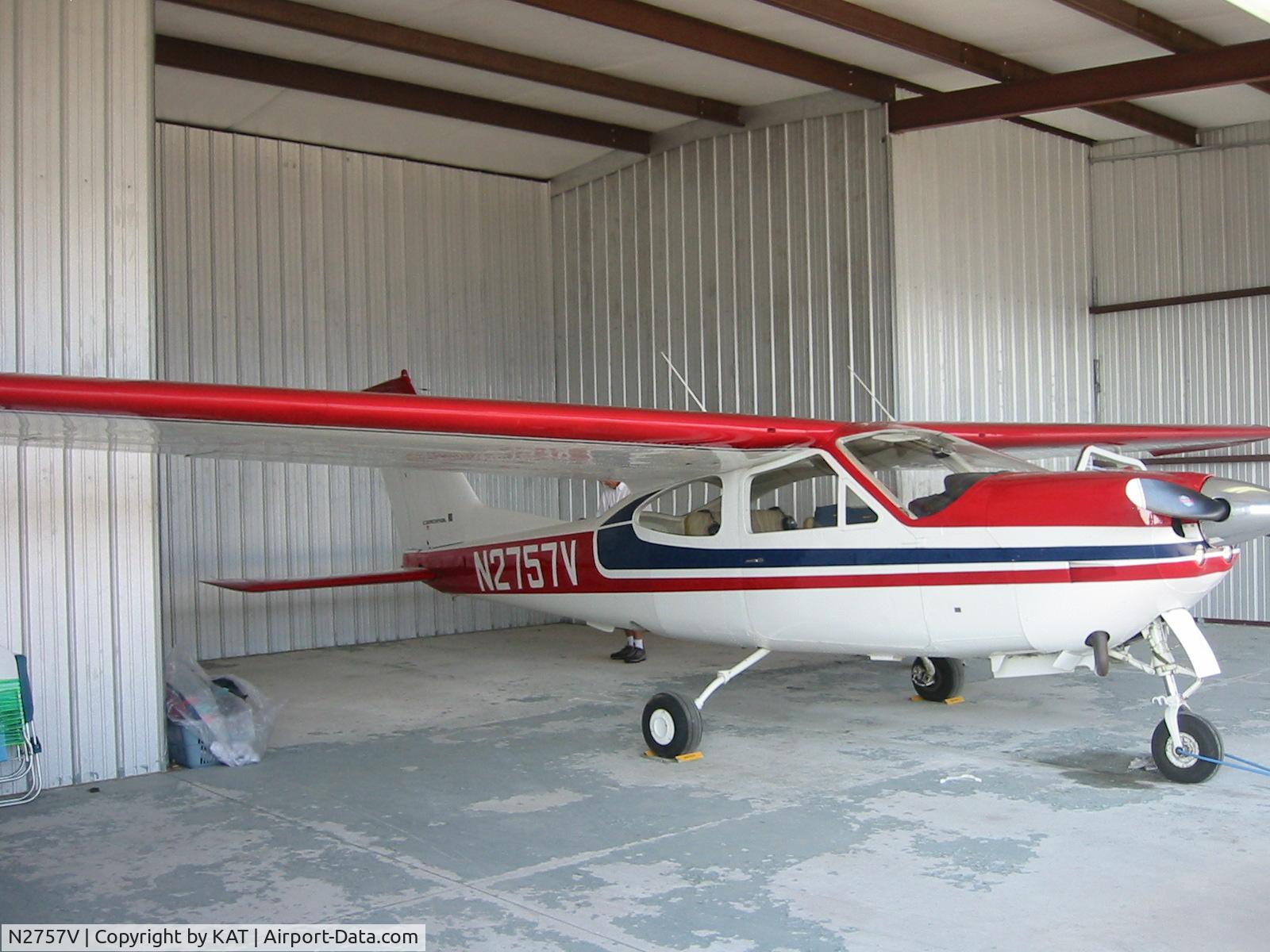 N2757V, 1975 Cessna 177RG Cardinal C/N 177RG0683, nice