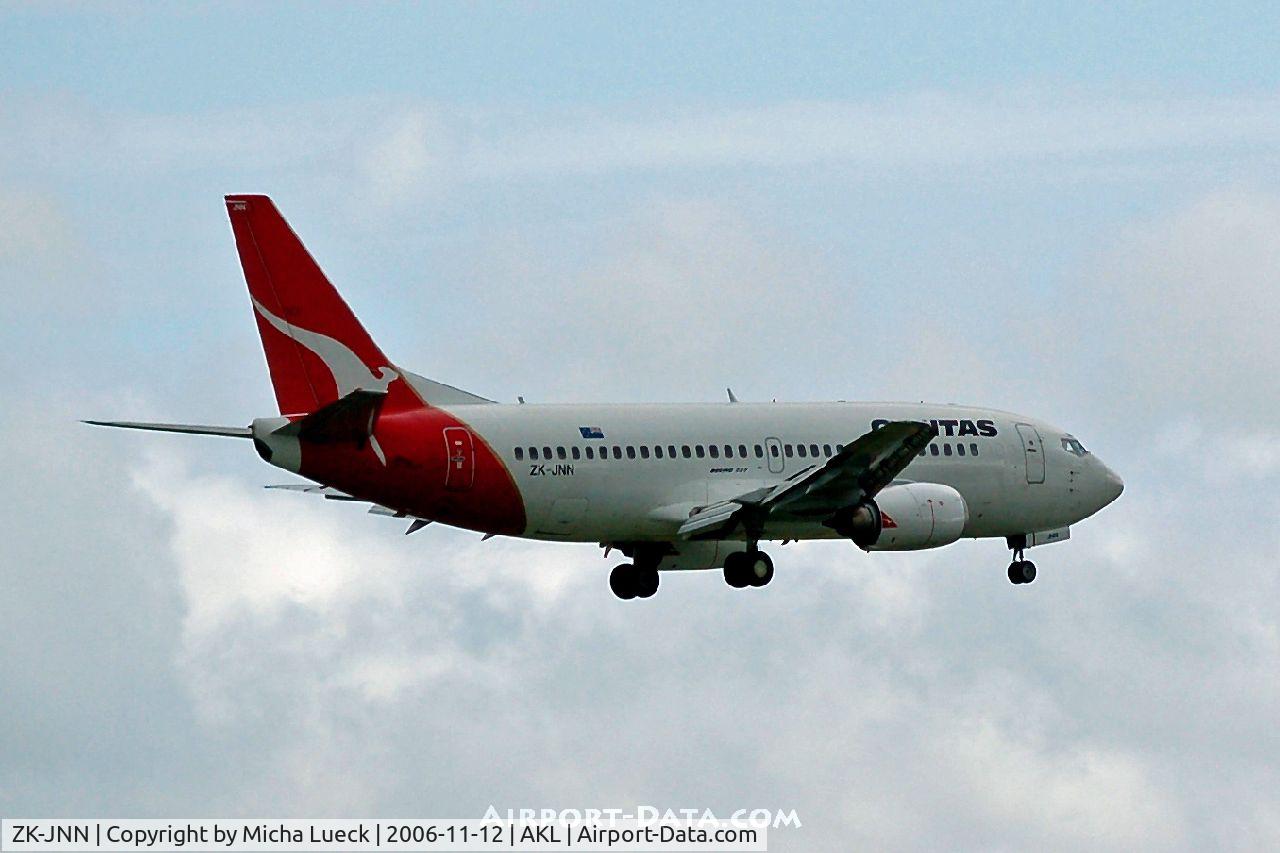 ZK-JNN, 1998 Boeing 737-376 C/N 24295, Qantas uses B737-300s on domestic services in New Zealand
