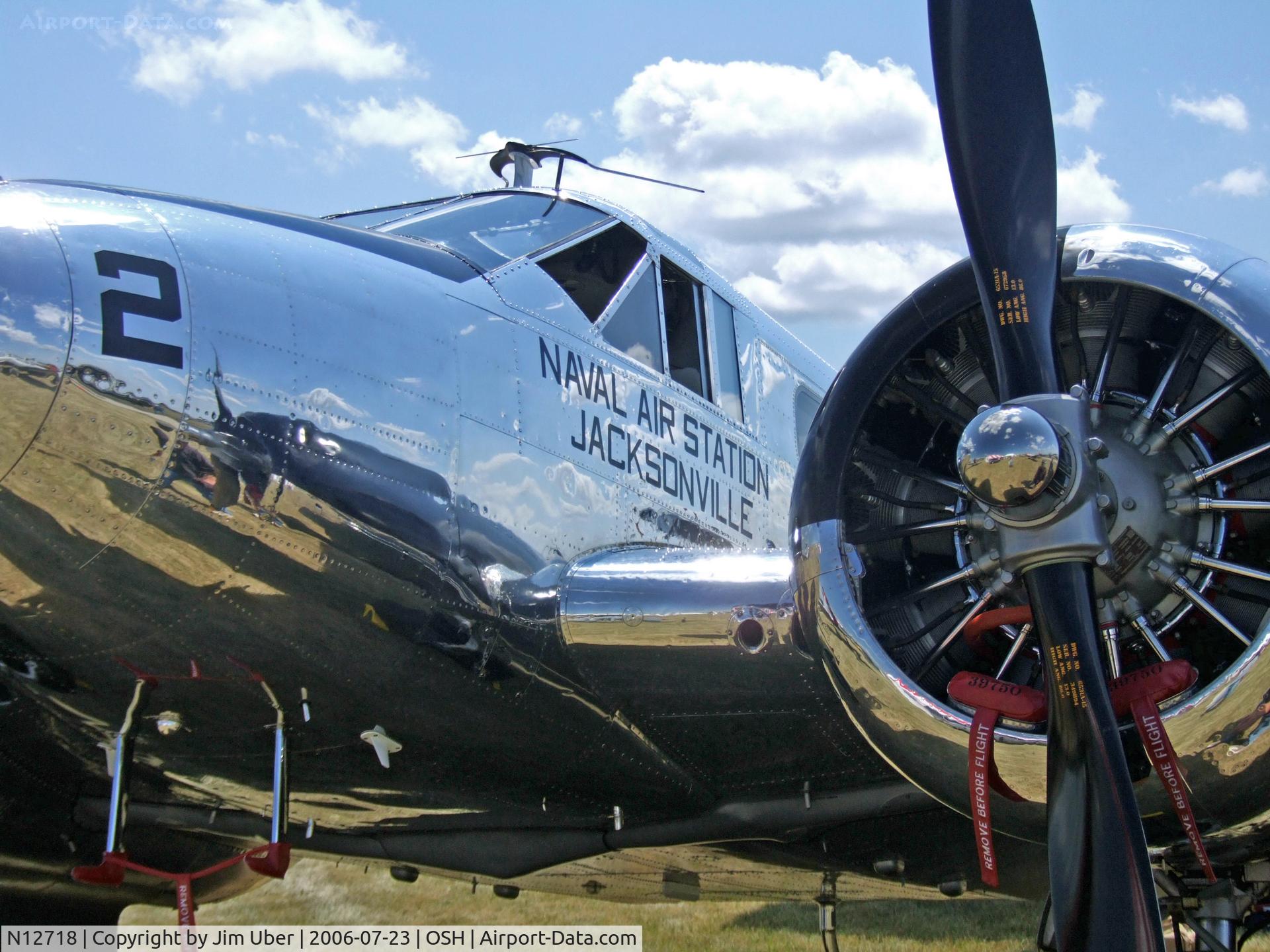 N12718, 1942 Beech UC-45J Expeditor C/N 39750, Beautiful UC-45 at Airventure '06