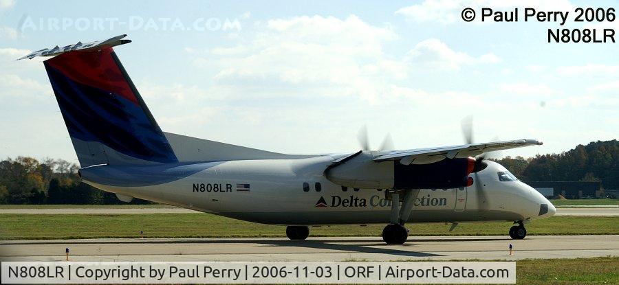 N808LR, 1987 De Havilland Canada DHC-8-102 Dash 8 C/N 073, Talk about fast. She was down and turned around in about 45 minutes