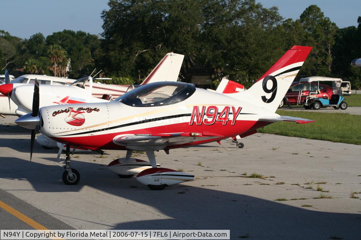 N94Y, 1995 Questair Venture 20 C/N 0044, short plane