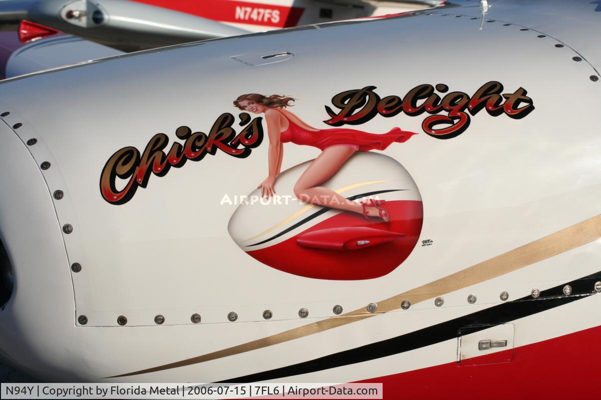 N94Y, 1995 Questair Venture 20 C/N 0044, Cool nose art