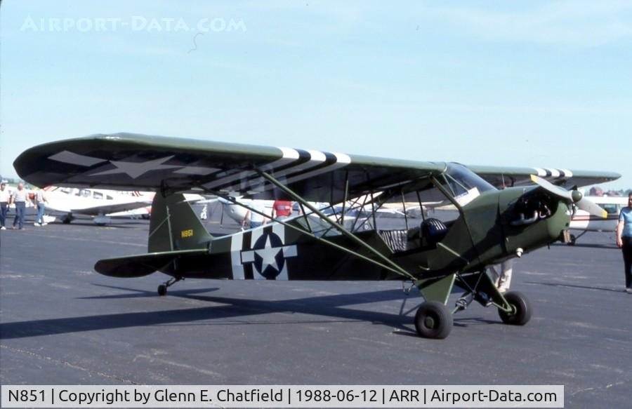 N851, Piper J3C-65 Cub C/N 9851, L-4B 43-0667 at the open house