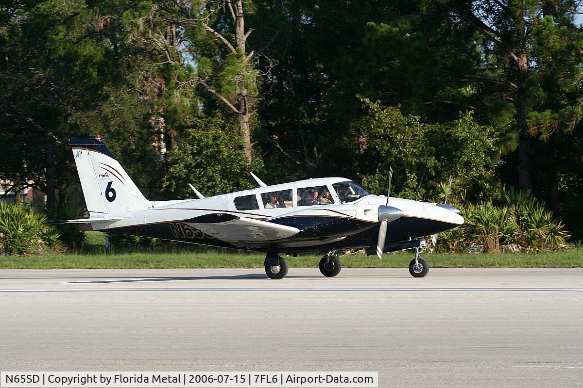 N65SD, 1967 Piper PA-30 B Twin Comanche C/N 30-1431, Spruce Creek