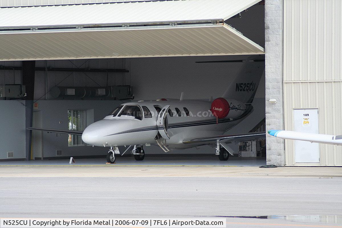N525CU, 1998 Cessna 525 CitationJet CJ1 C/N 525-0292, Hangar at Spruce Creek