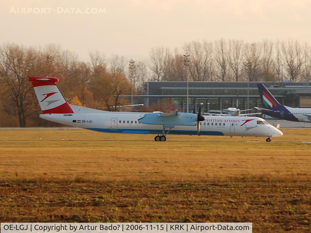 OE-LGJ, 2005 De Havilland Canada DHC-8-402Q Dash 8 C/N 4104, Austrian Arrows
