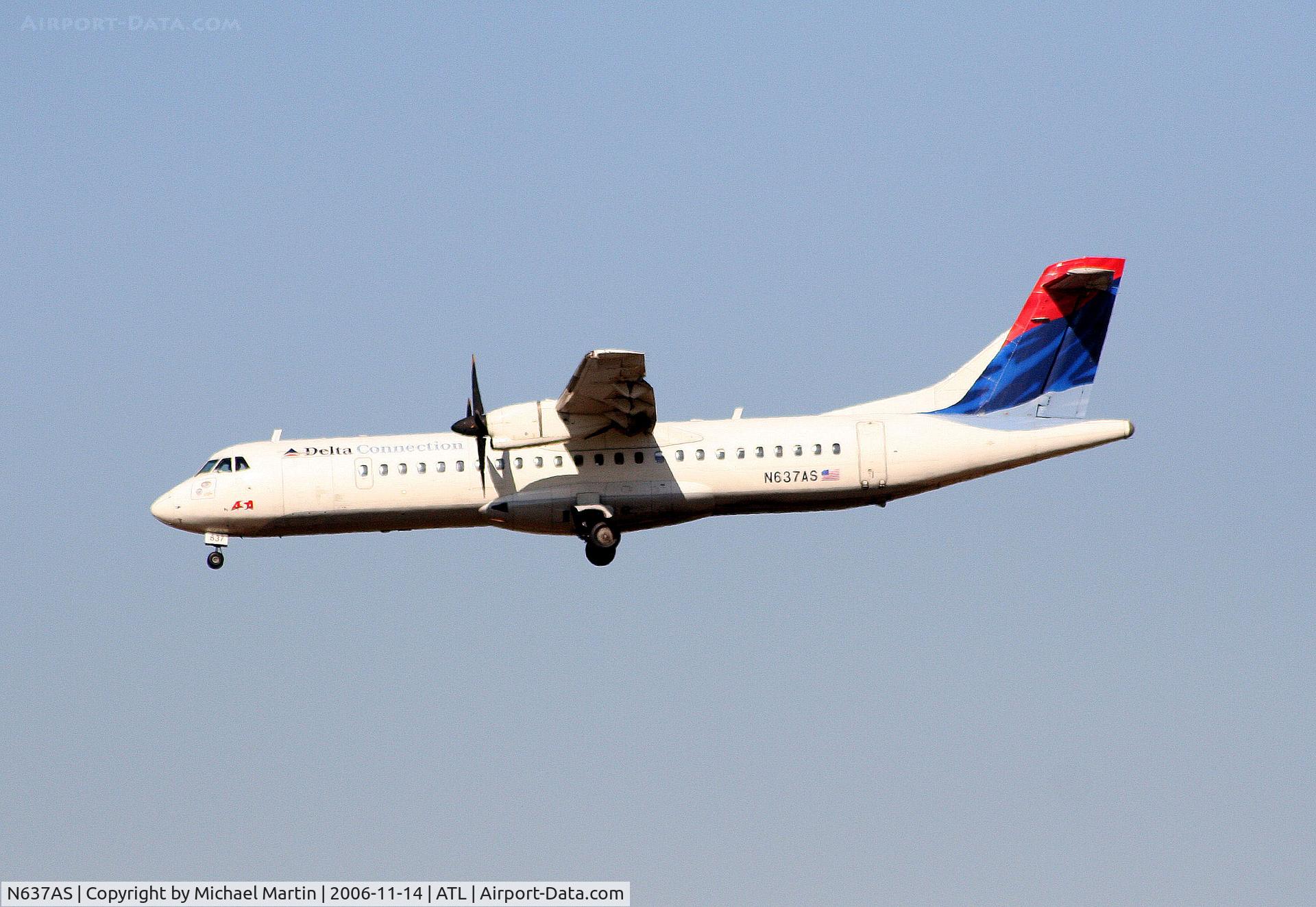 N637AS, 1993 ATR 72-212 C/N 383, Over the numbers of 27L