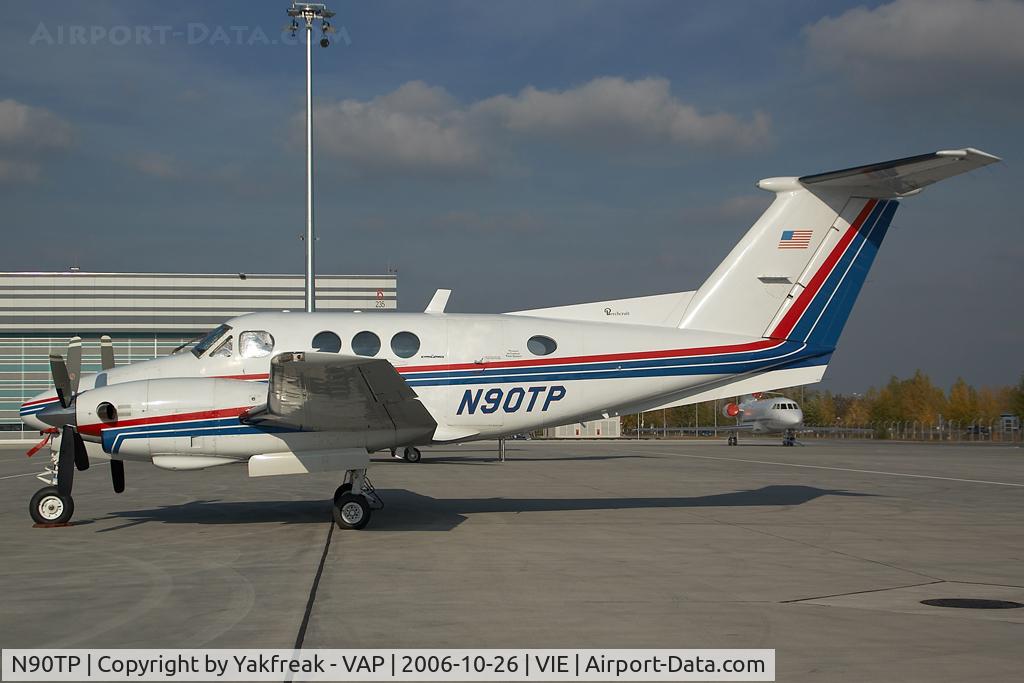 N90TP, 1980 Beech F90 King Air C/N LA-66, Beech King Air