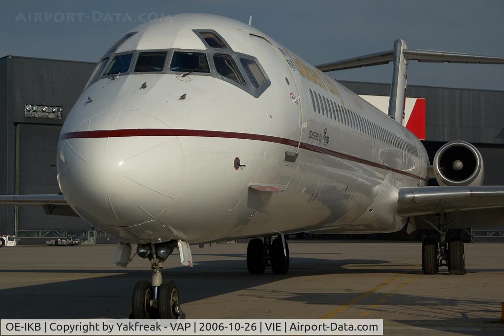 OE-IKB, 1986 McDonnell Douglas MD-83 (DC-9-83) C/N 49448, Golden City/Map Jets MD80