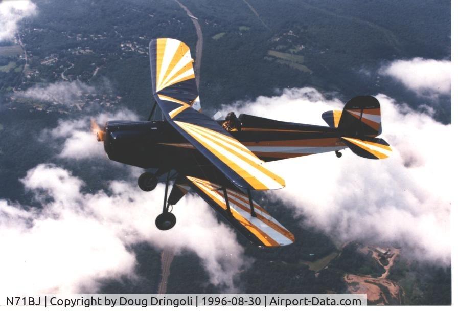 N71BJ, 1961 CASA 1-131E Jungmann C/N 2189, N71BJ in flight over CT