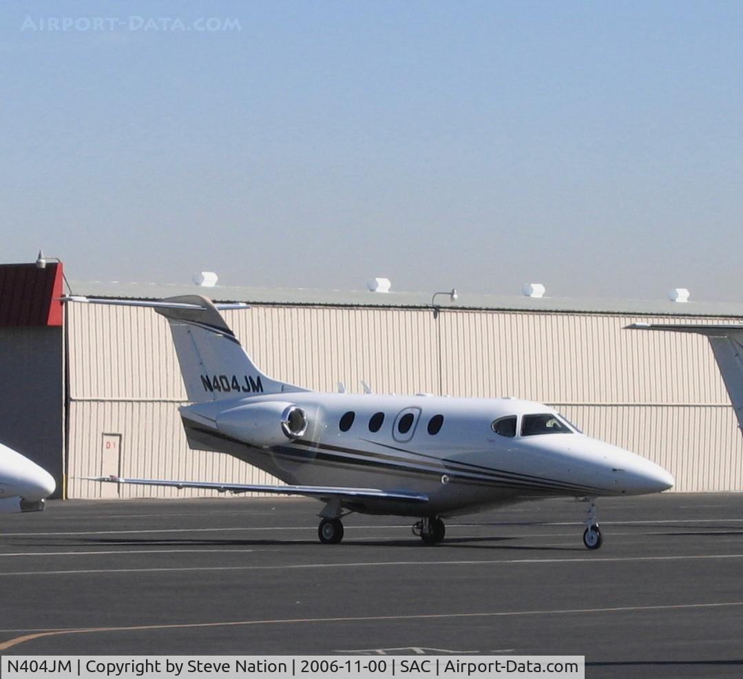 N404JM, Raytheon Aircraft Company 390 C/N RB-167, 2006 Raytheon 390 @ Sacramento Executive Airport, CA