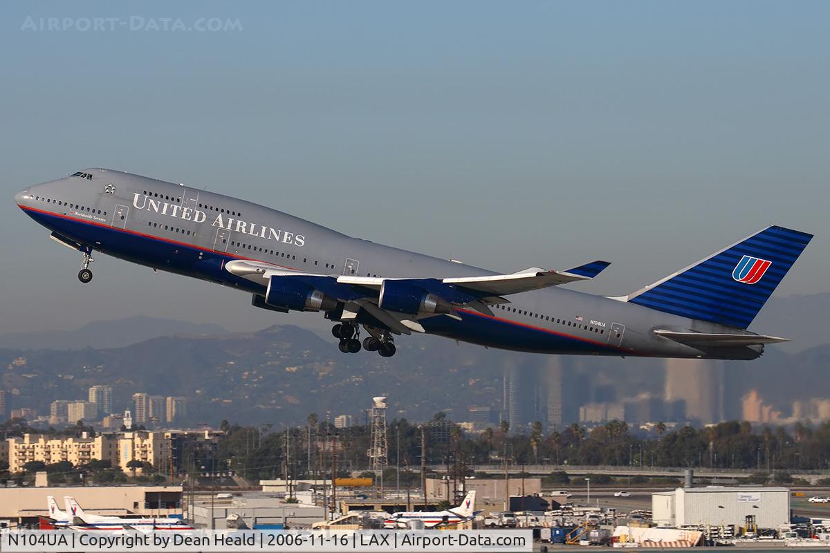 N104UA, 1998 Boeing 747-422 C/N 26902, United Airlines N104UA (FLT UAL891) climbing out from RWY 25R enroute to Narita Int'l (RJAA).