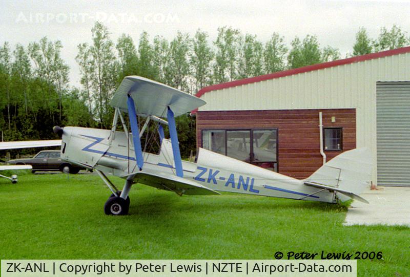 ZK-ANL, De Havilland DH-82A Tiger Moth II C/N 82512, DH82A ZK-ANL
