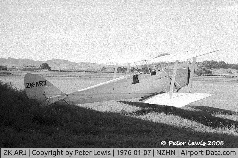 ZK-ARJ, 1935 De Havilland DH-82A Tiger Moth II C/N 3357, DH82A ZK-ARJ