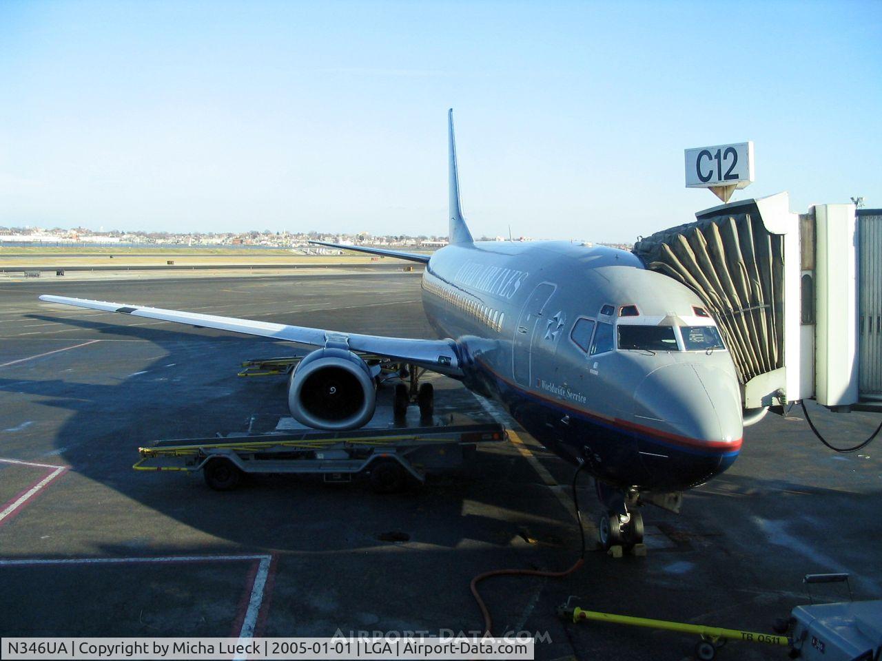 N346UA, 1988 Boeing 737-322 C/N 24250, A crisp New Year's Day in New York
